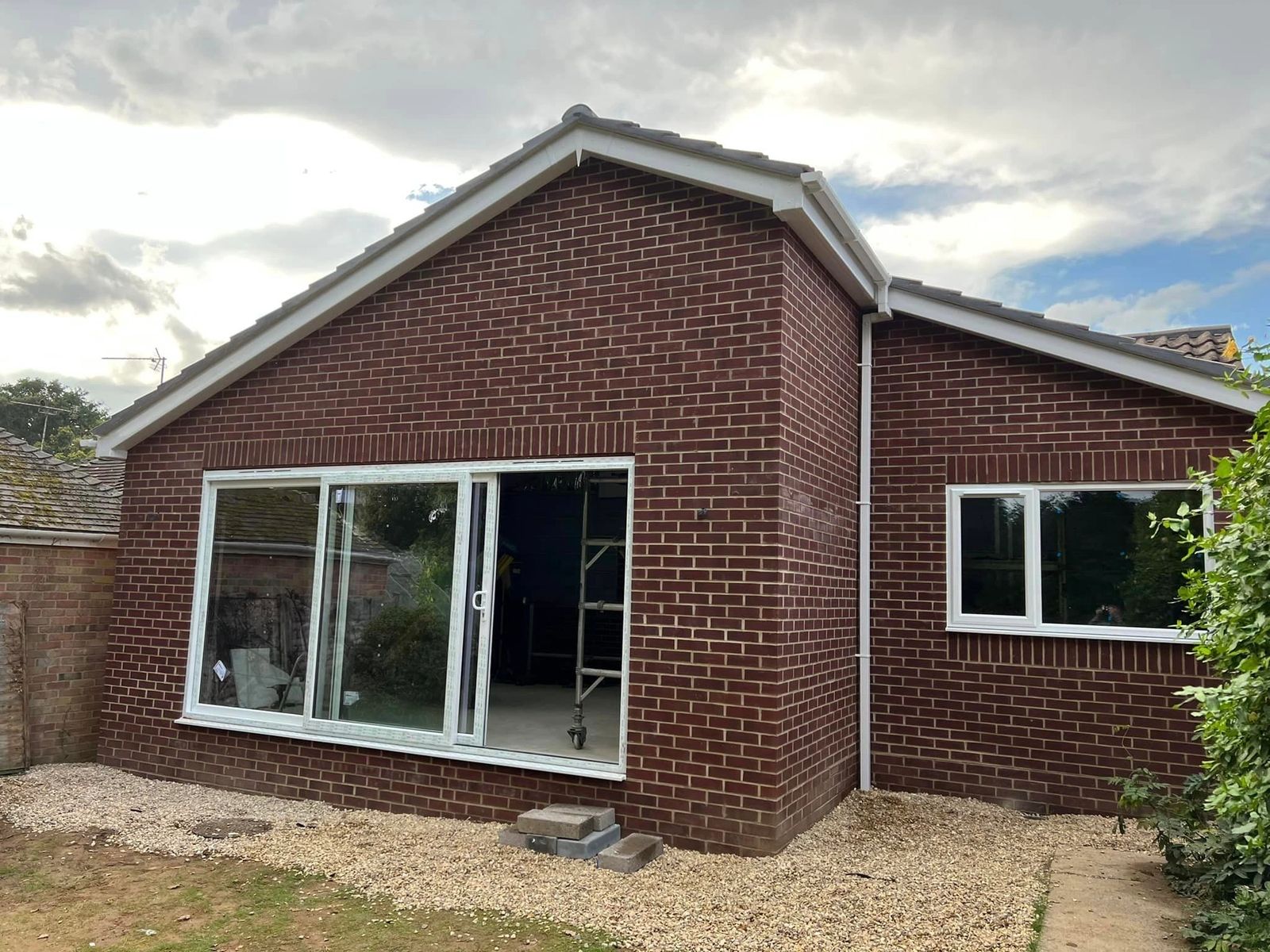 Beautiful new build home with contemporary landscaping